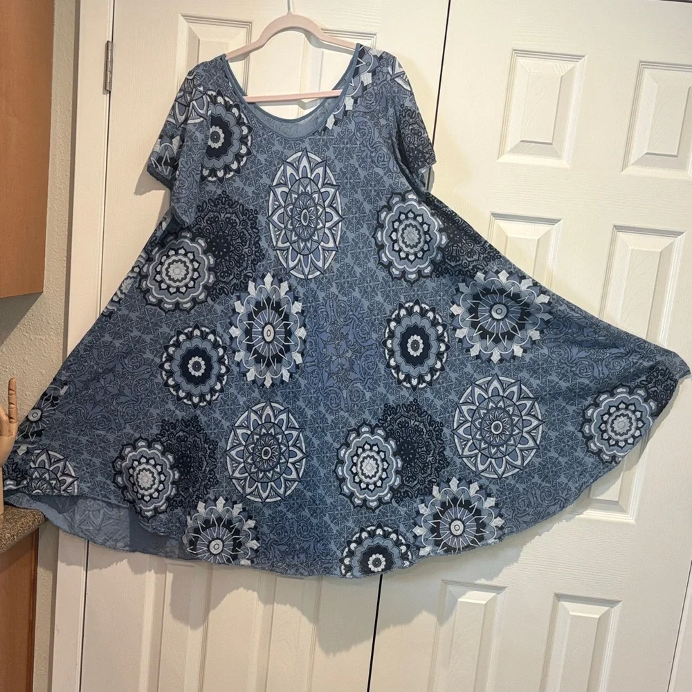 100% Cotton Loose Weave Midi Shift in Blue Mandala Design - XL - Picture 2 of 7